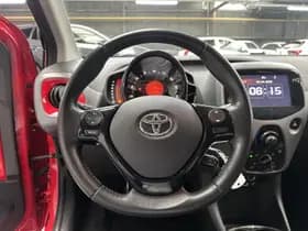 Toyota Aygo thumbnail 9