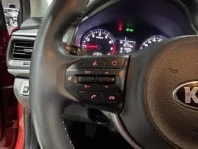 Kia Stonic thumbnail 35