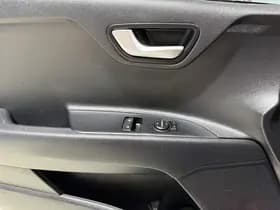 Kia Stonic thumbnail 37