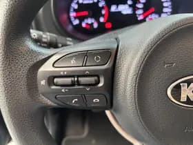 Kia Picanto thumbnail 5