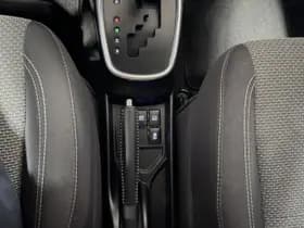 Toyota Yaris thumbnail 16