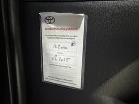 Toyota Yaris thumbnail 18