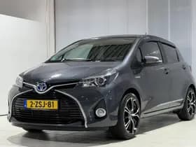 Toyota Yaris thumbnail 4