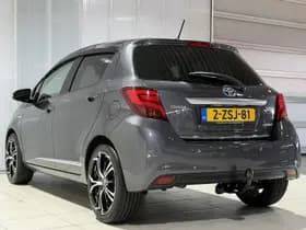 Toyota Yaris thumbnail 6