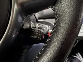 Toyota Yaris thumbnail 38