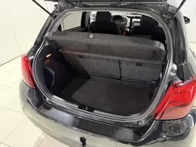 Toyota Yaris thumbnail 43