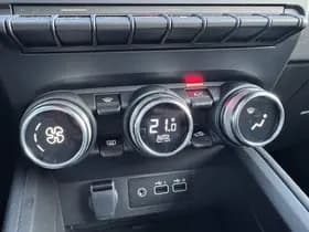 Mitsubishi Colt thumbnail 46