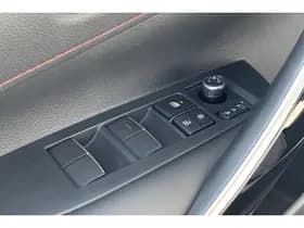 Toyota Corolla-touring-sports thumbnail 24