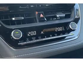 Toyota Corolla-touring-sports thumbnail 48