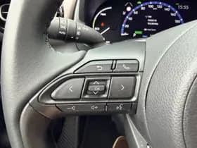 Toyota Yaris-cross thumbnail 14