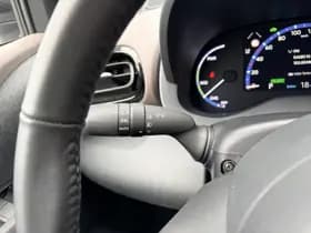 Toyota Yaris-cross thumbnail 16