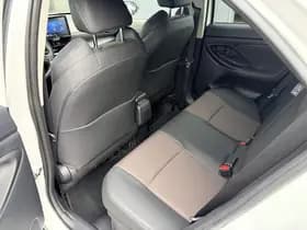 Toyota Yaris-cross thumbnail 62