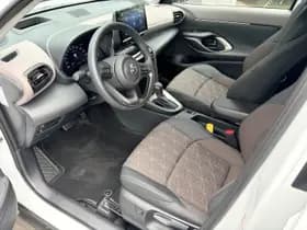 Toyota Yaris-cross thumbnail 10