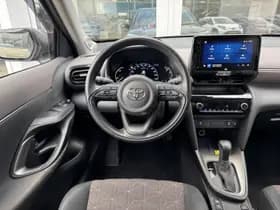 Toyota Yaris-cross thumbnail 10