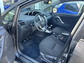Toyota Verso thumbnail 54