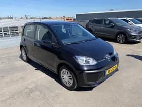 Volkswagen Up thumbnail 11