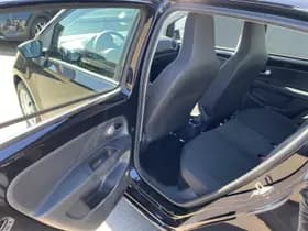 Volkswagen Up thumbnail 28