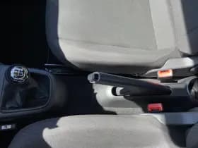 Volkswagen Up thumbnail 42