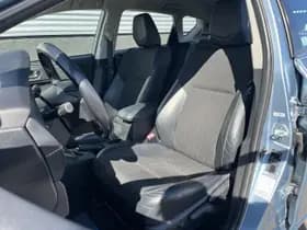 Toyota Auris thumbnail 18