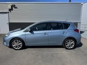 Toyota Auris thumbnail 3