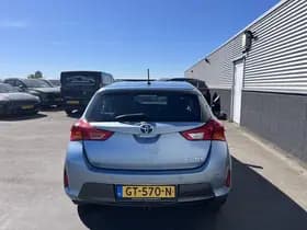 Toyota Auris thumbnail 54