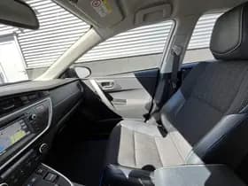 Toyota Auris thumbnail 87