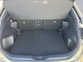 Toyota Yaris-cross thumbnail 66