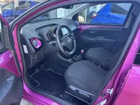 Toyota Aygo thumbnail 13