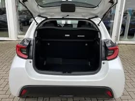 Toyota Yaris thumbnail 21
