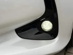 Toyota Yaris thumbnail 41