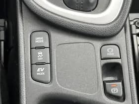 Toyota Yaris thumbnail 63