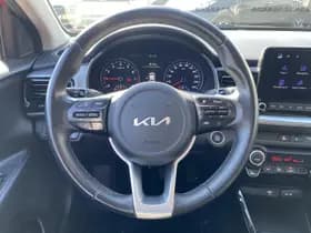 Kia Stonic thumbnail 25