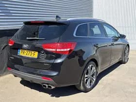Kia Ceed thumbnail 53