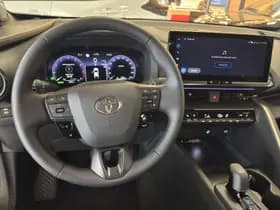 Toyota C-HR thumbnail 11