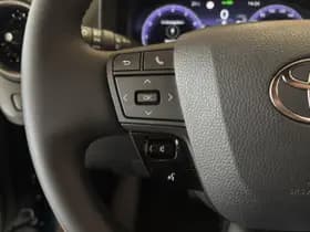 Toyota C-HR thumbnail 12