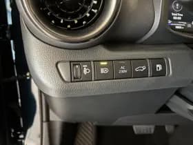 Toyota C-HR thumbnail 21