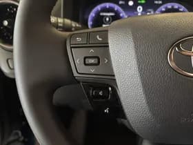 Toyota C-HR thumbnail 42