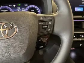 Toyota C-HR thumbnail 43