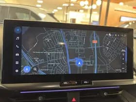 Toyota C-HR thumbnail 48