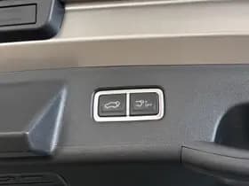Kia Sorento thumbnail 11