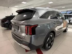 Kia Sorento thumbnail 5