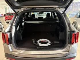 Kia Sorento thumbnail 47