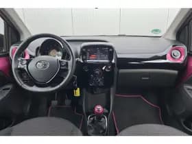 Toyota Aygo thumbnail 9