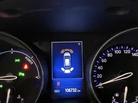 Toyota C-HR thumbnail 16