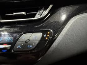Toyota C-HR thumbnail 23
