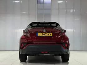 Toyota C-HR thumbnail 40