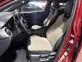 Toyota C-HR thumbnail 42