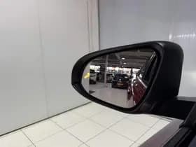 Toyota C-HR thumbnail 59