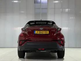 Toyota C-HR thumbnail 7
