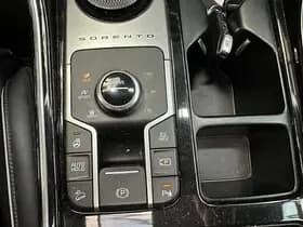 Kia Sorento thumbnail 57